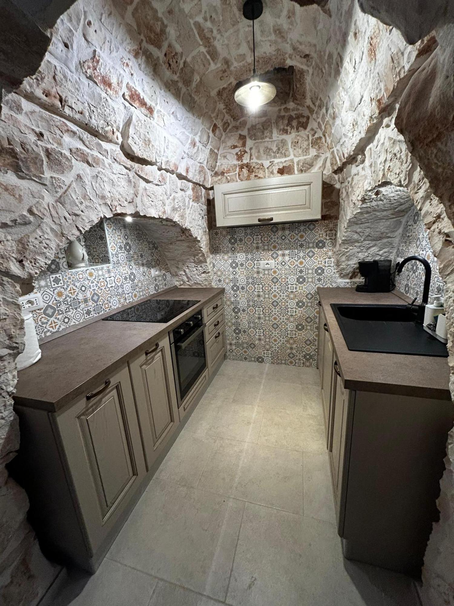 Il Trullo Di Bina Panzió Pezze di Greco Kültér fotó
