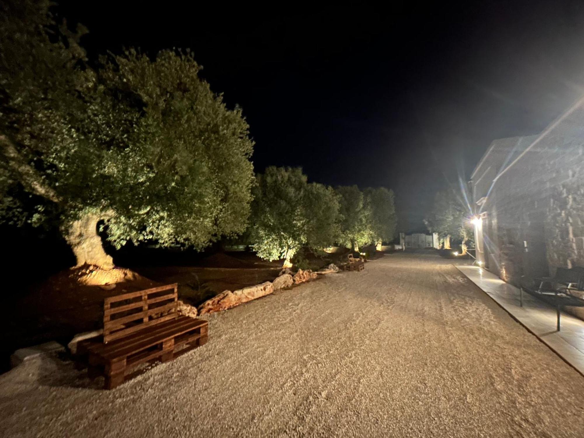 Il Trullo Di Bina Panzió Pezze di Greco Kültér fotó